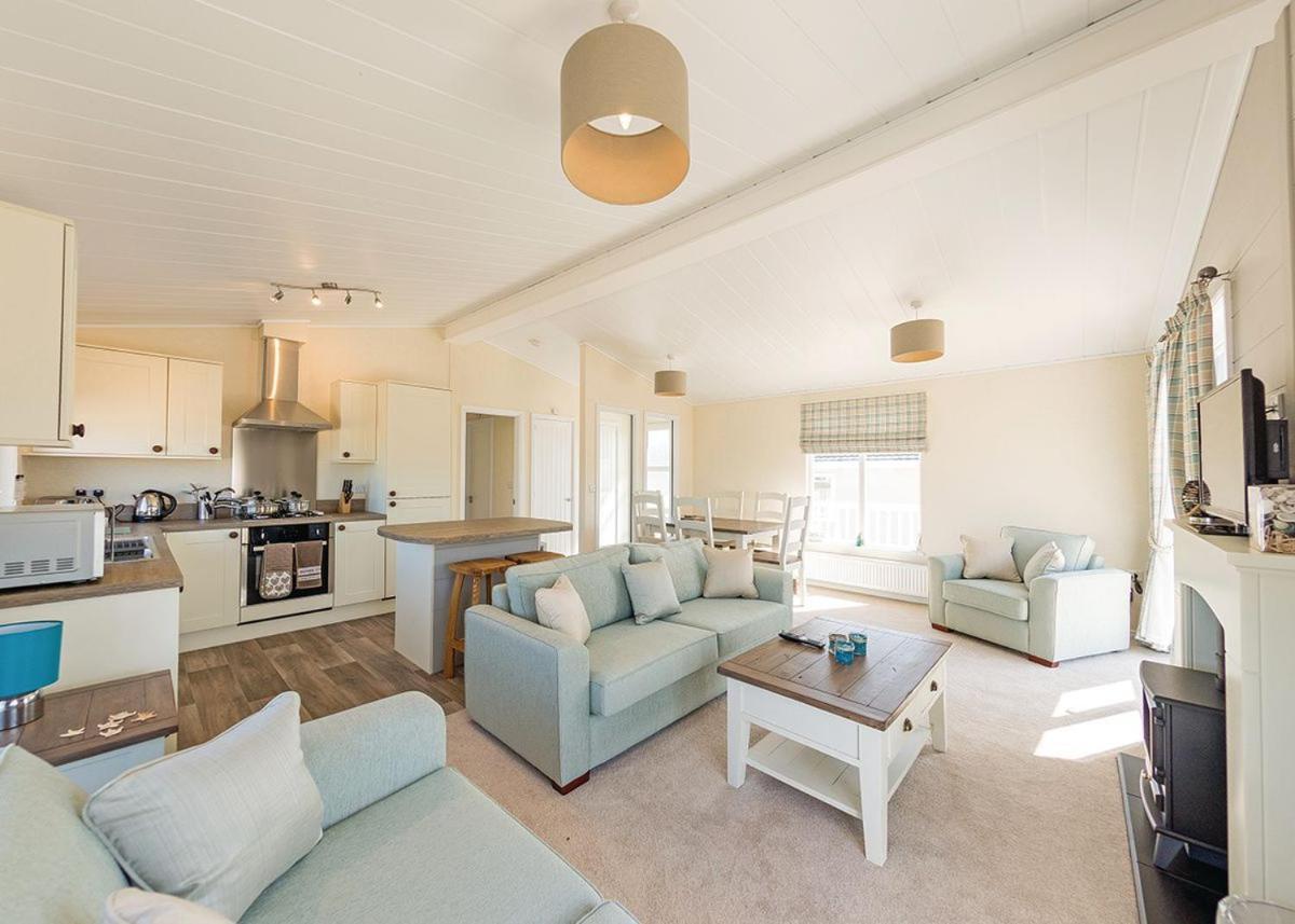 Mundesley Holiday Village エクステリア 写真