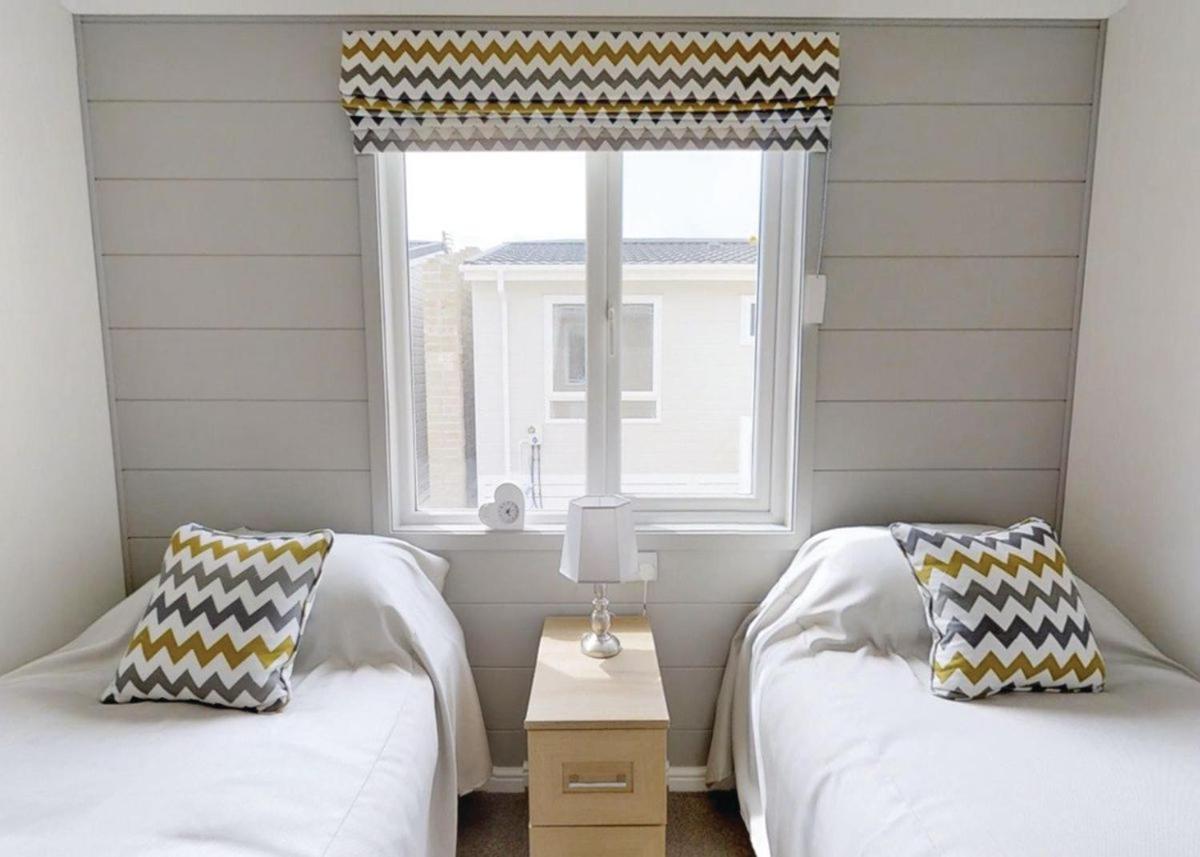 Mundesley Holiday Village エクステリア 写真